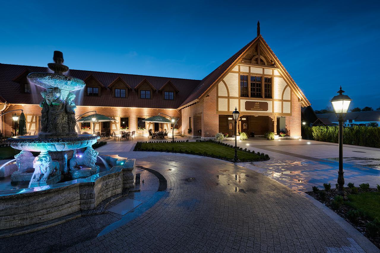 Hotel Palac Poledno 외부 사진